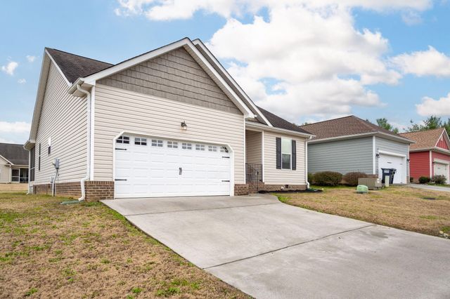 140 Fieldstone Cmns, Rock Spring, GA 30739