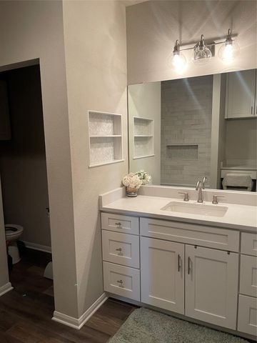 2315 Bettylou LN, Austin, TX 78754
