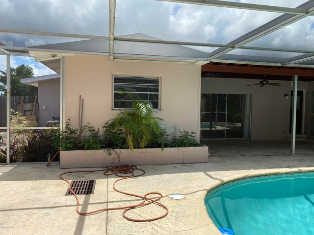 466 Gateway Drive, Merritt Island, FL 32952
