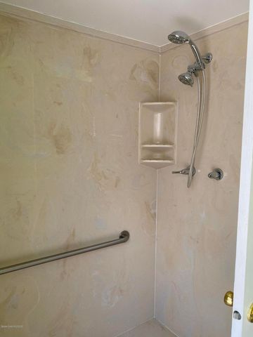 466 Gateway Drive, Merritt Island, FL 32952