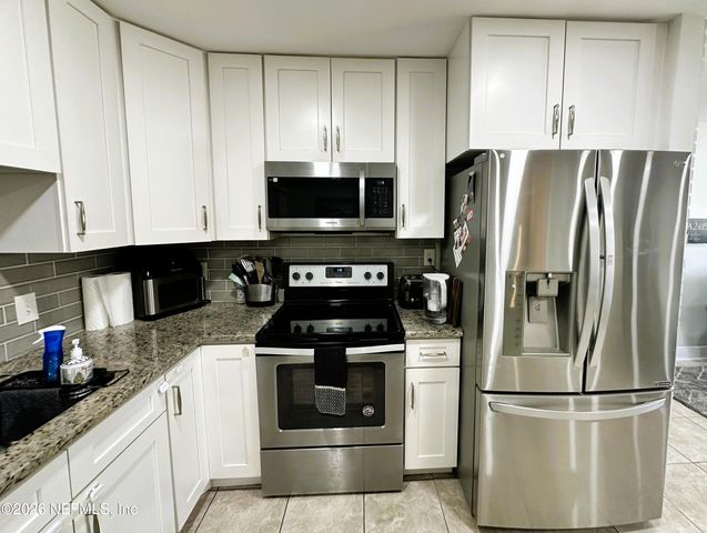 11639 MARINA Drive, Jacksonville, FL 32246