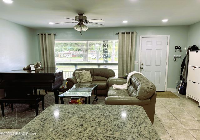 11639 MARINA Drive, Jacksonville, FL 32246