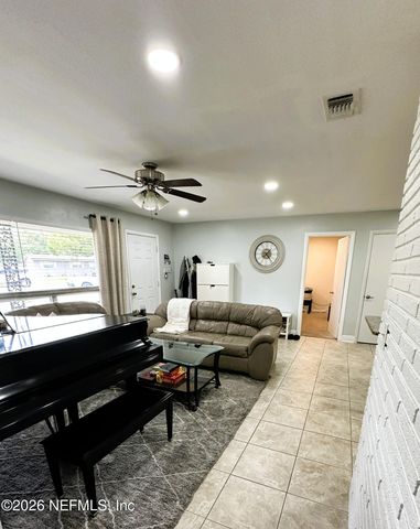 11639 MARINA Drive, Jacksonville, FL 32246