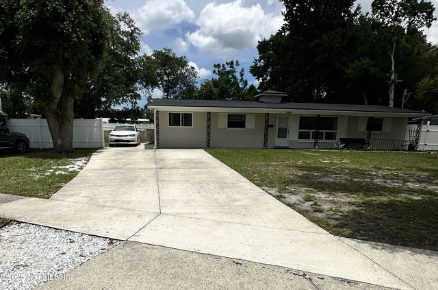 11639 MARINA Drive, Jacksonville, FL 32246