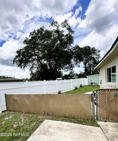 11639 MARINA Drive, Jacksonville, FL 32246