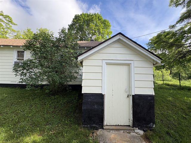 14110 Hicks Lake Drive, Evart, MI 49631