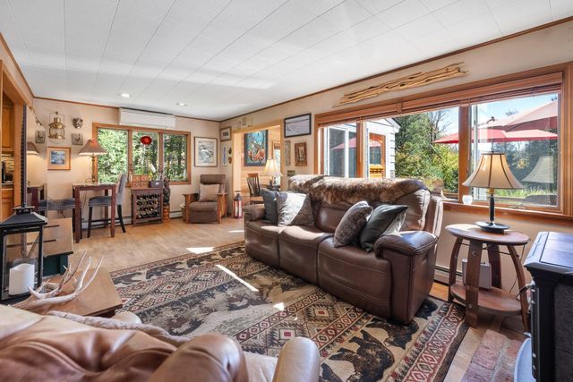 1886 Winhall Hollow Road, Londonderry, VT 05155