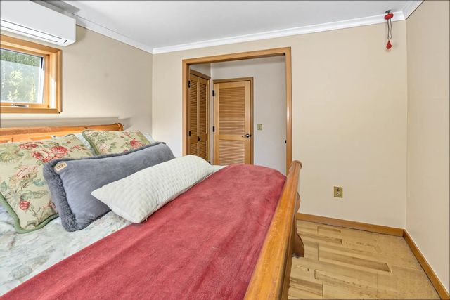 1886 Winhall Hollow Road, Londonderry, VT 05155