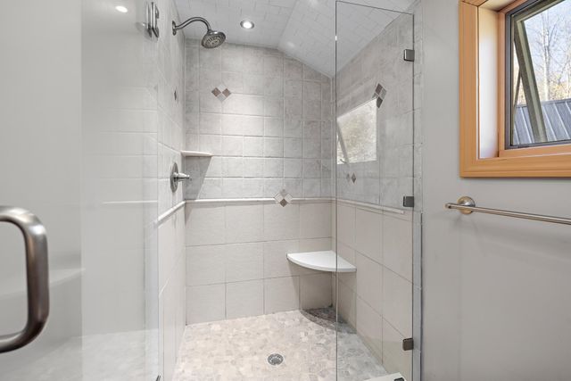 1886 Winhall Hollow Road, Londonderry, VT 05155