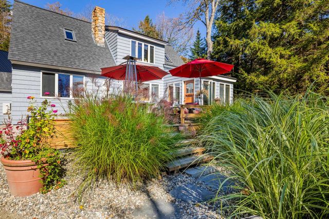 1886 Winhall Hollow Road, Londonderry, VT 05155