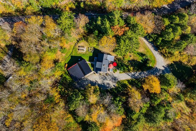 1886 Winhall Hollow Road, Londonderry, VT 05155