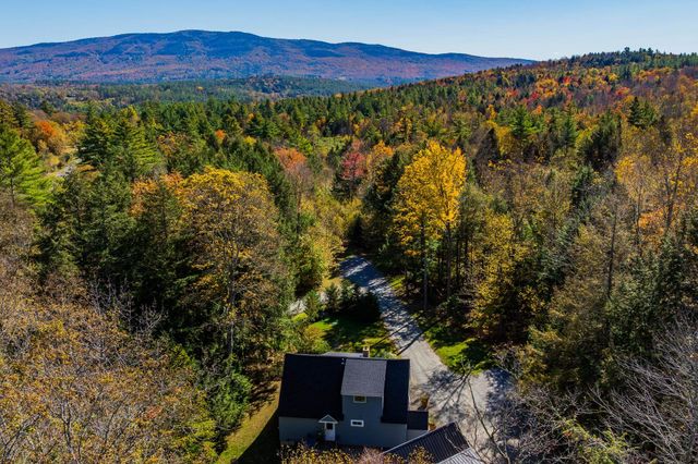 1886 Winhall Hollow Road, Londonderry, VT 05155