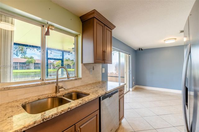 9803 NW 37th Street, Sunrise, FL 33351