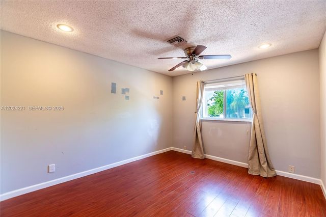 9803 NW 37th Street, Sunrise, FL 33351