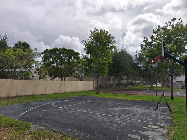 9803 NW 37th Street, Sunrise, FL 33351