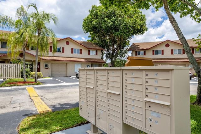 9803 NW 37th Street, Sunrise, FL 33351