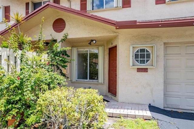 9803 NW 37th Street, Sunrise, FL 33351