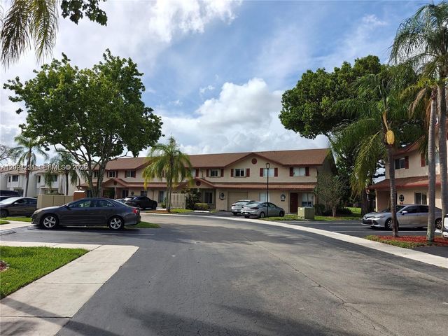 9803 NW 37th Street, Sunrise, FL 33351