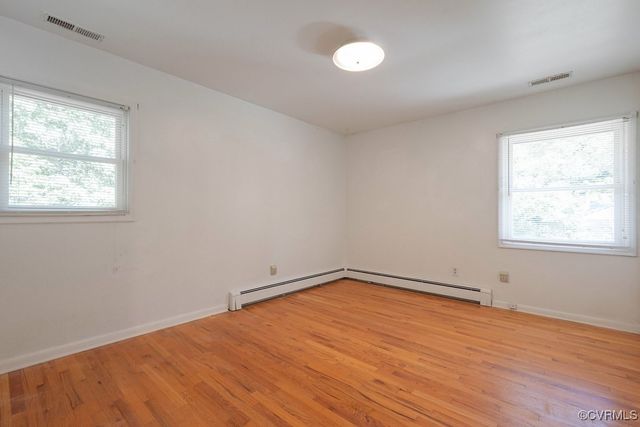 4900 Par Dr, Chester, VA 23831