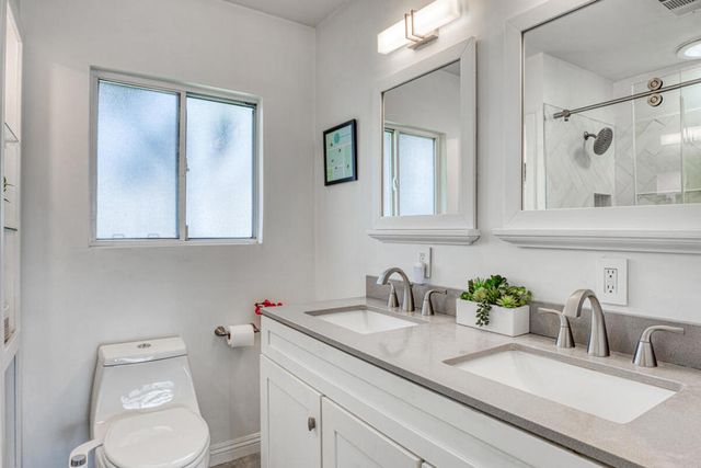 3781 E Camino San Miguel, Palm Springs, CA 92264