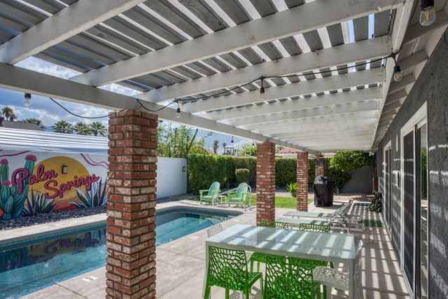 3781 E Camino San Miguel, Palm Springs, CA 92264