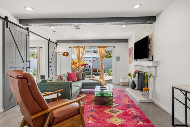 3781 E Camino San Miguel, Palm Springs, CA 92264