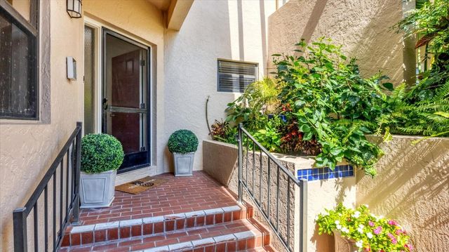 1740 STARLING DRIVE 101, Sarasota, FL 34231