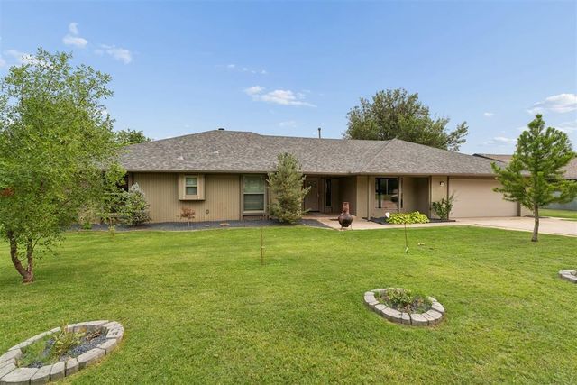 4124 Cherry Hill Lane, Oklahoma City, OK 73120