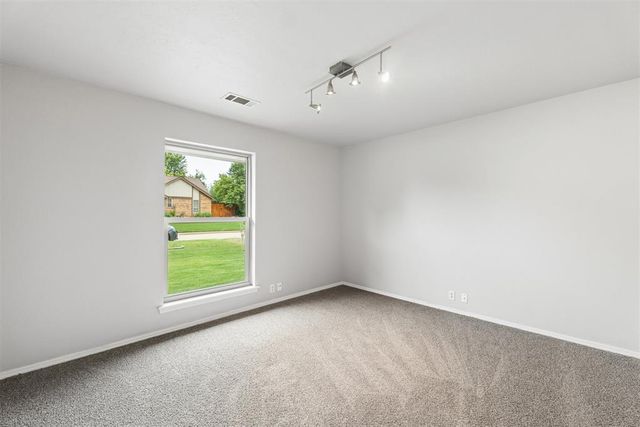 4124 Cherry Hill Lane, Oklahoma City, OK 73120