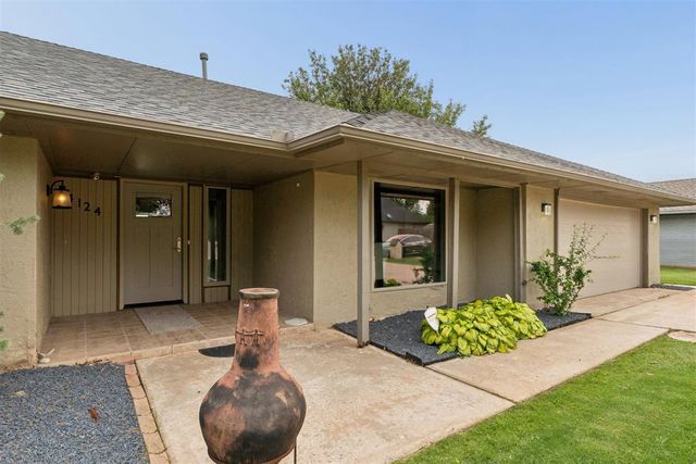 4124 Cherry Hill Lane, Oklahoma City, OK 73120
