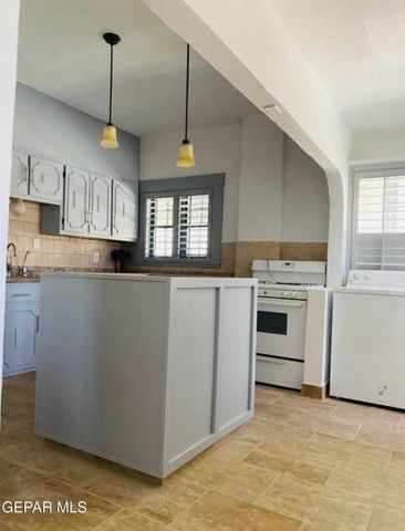 4001 TROWBRIDGE Drive, El Paso, TX 79903