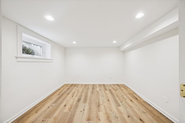 3946 Howard Avenue, Western Springs, IL 60558