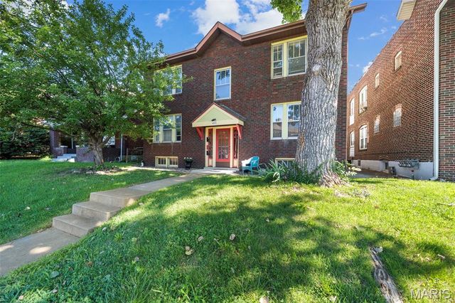 6015 Magnolia Avenue, St Louis, MO 63139