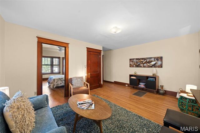 6015 Magnolia Avenue, St Louis, MO 63139