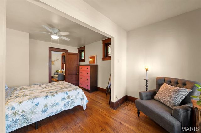 6015 Magnolia Avenue, St Louis, MO 63139