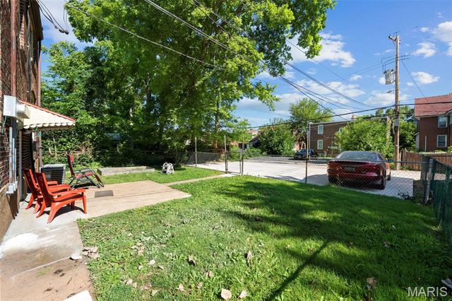 6015 Magnolia Avenue, St Louis, MO 63139