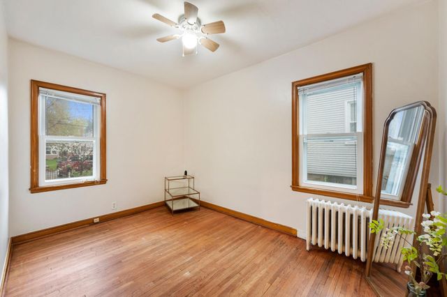 691 Orange Avenue E, Saint Paul, MN 55106