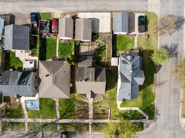 691 Orange Avenue E, Saint Paul, MN 55106