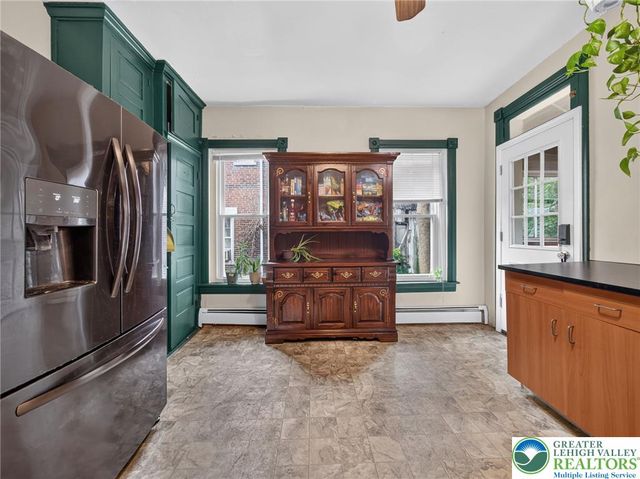 425 Ridge Street, Emmaus Boro, PA 18049