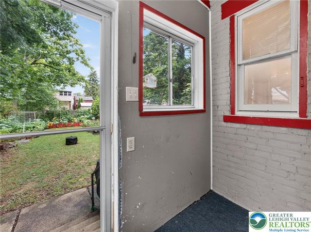 425 Ridge Street, Emmaus Boro, PA 18049