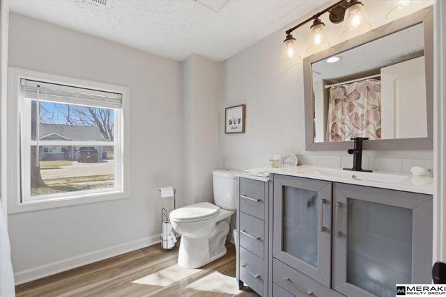 116 E Whittingham Street, Valley, NE 68064