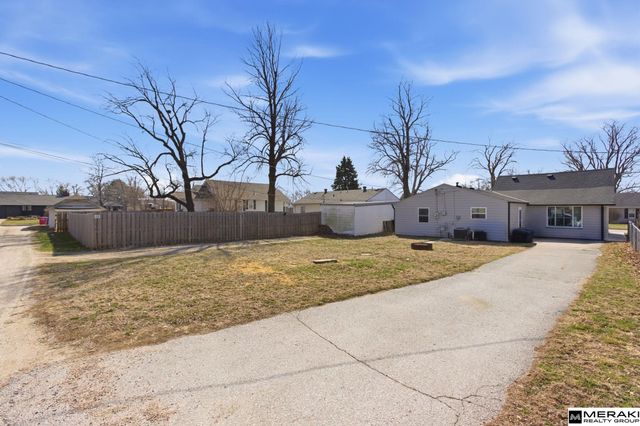 116 E Whittingham Street, Valley, NE 68064