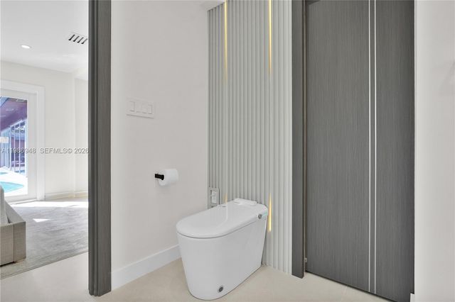 8220 SW 133rd St, Pinecrest, FL 33156