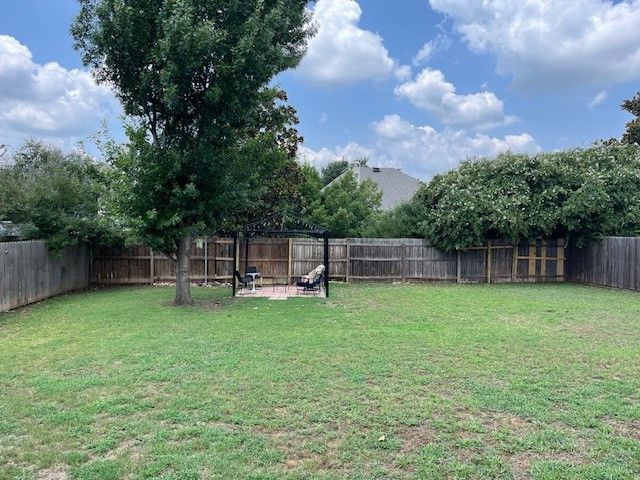 8504 Saffron Drive, Fort Worth, TX 76123