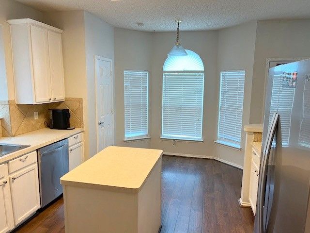 8504 Saffron Drive, Fort Worth, TX 76123