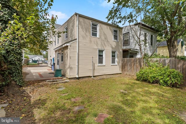 14 MILES AVE, Bordentown, NJ 08505