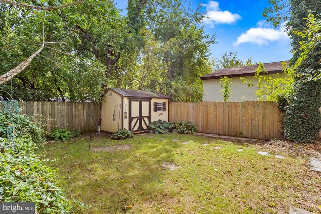 14 MILES AVE, Bordentown, NJ 08505