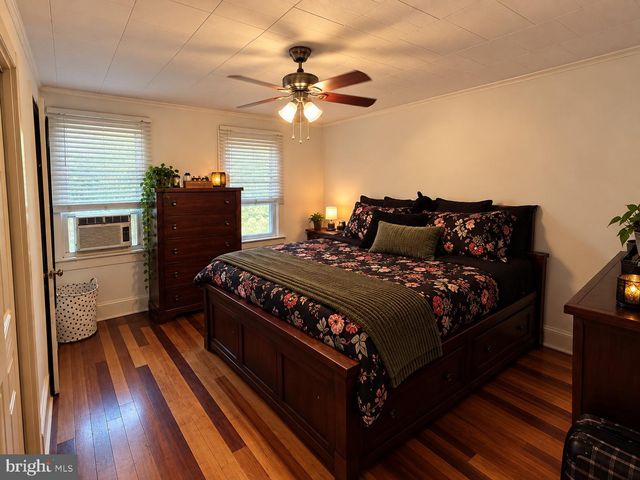 14 MILES AVE, Bordentown, NJ 08505