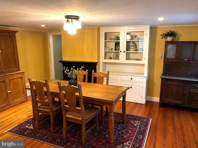 14 MILES AVE, Bordentown, NJ 08505