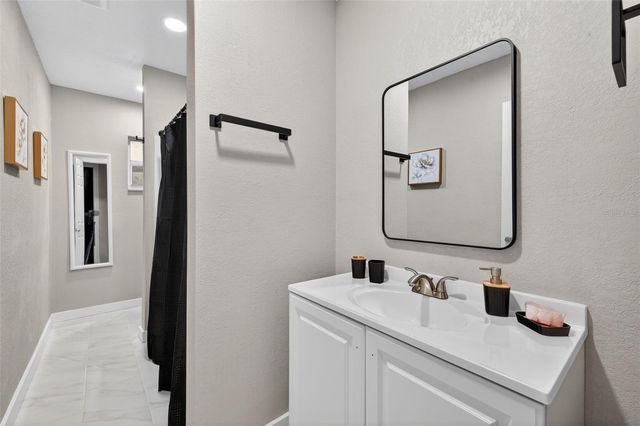 1941 BROWN ROAD, Alva, FL 33920